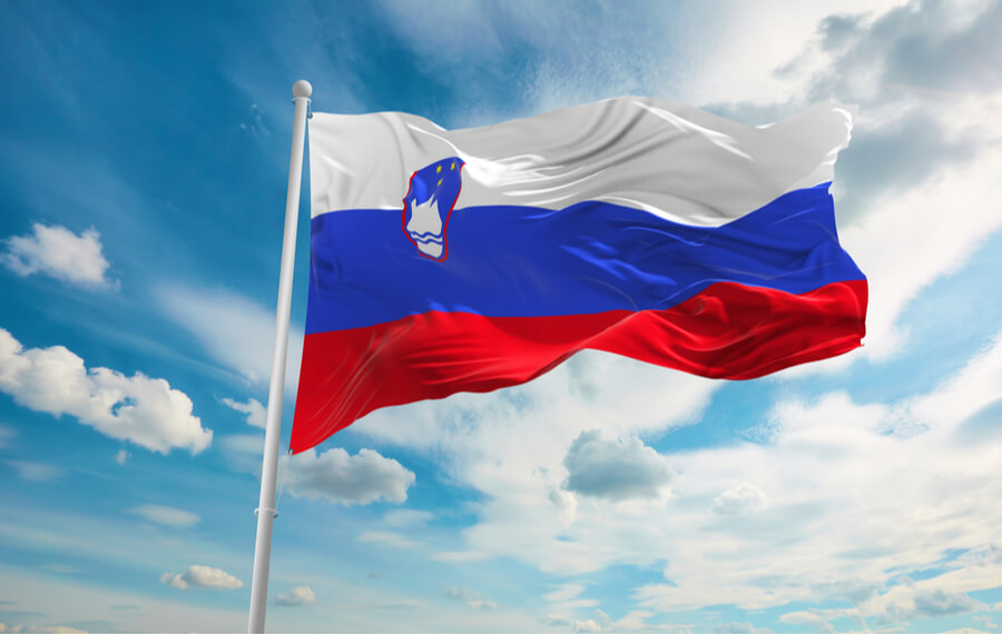 slovenia casinos online flag